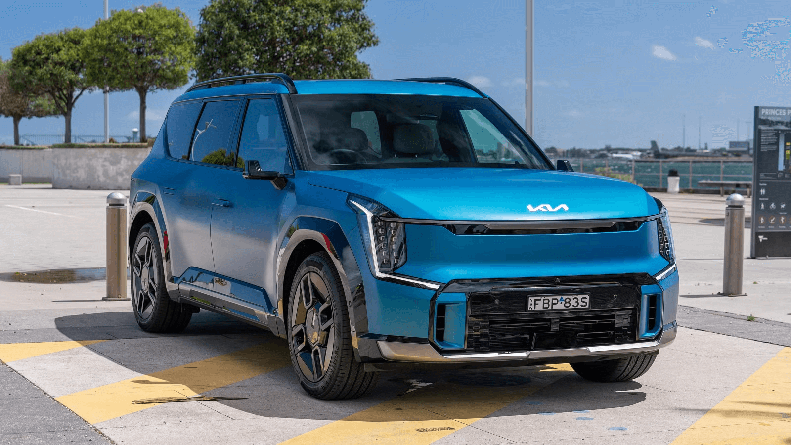 Applying for a 2025 Kia EV9 car loan